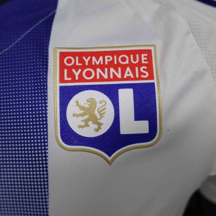 Player Version Lyon Home Jersey 2024/2025 - Image 2