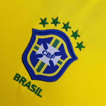Brazil Home 2004 - Image 5