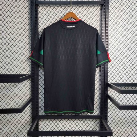 Mexico Away 2010 - Image 3