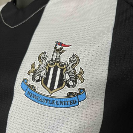 Player Version Newcastle United Home 2024/2025 - Image 5
