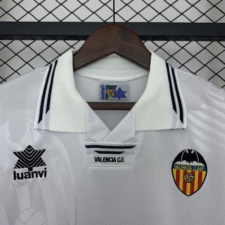 Valencia Home Jersey 1995 1996 - Image 4