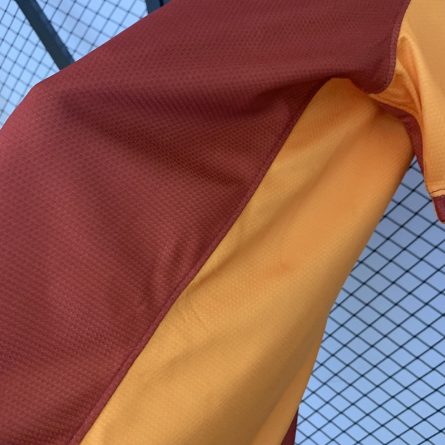 Galatasaray Home Jersey 2013 2014 - Image 4