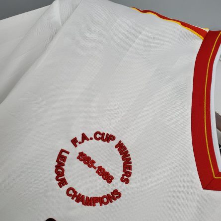 Liverpool Away 1985/1986 - Image 3