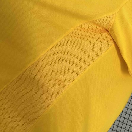 Brazil Home 2010 - Image 3