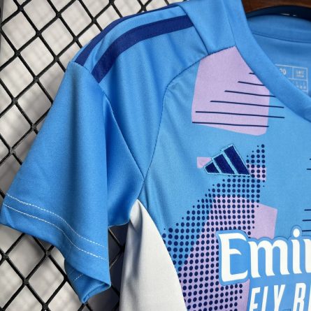 Kids Real Madrid Goalkeeper Jersey 2024/2025 - Image 3