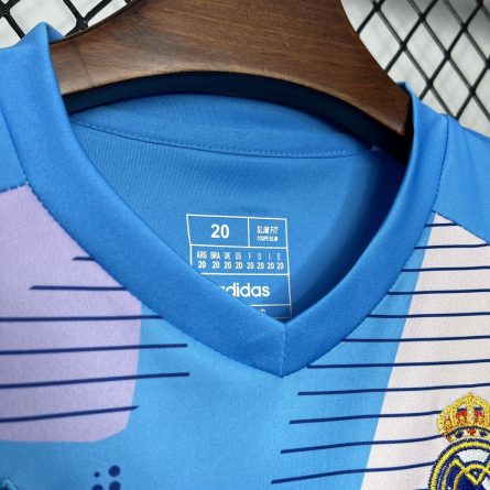Kids Real Madrid Goalkeeper Jersey 2024/2025 - Image 2