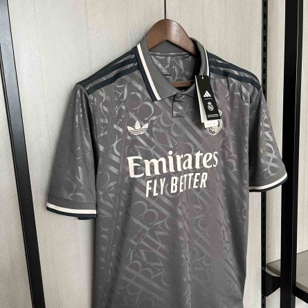 Real Madrid 3rd Jersey 2024/2025 - Image 3