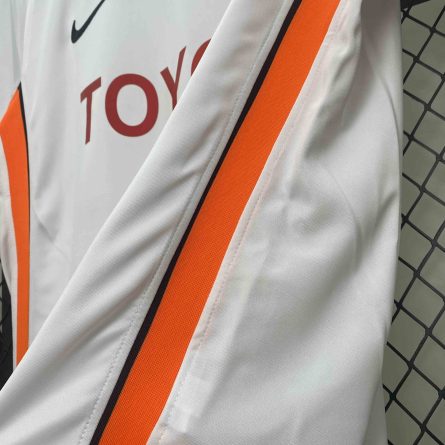 Valencia Home 2006 2007 - Image 4