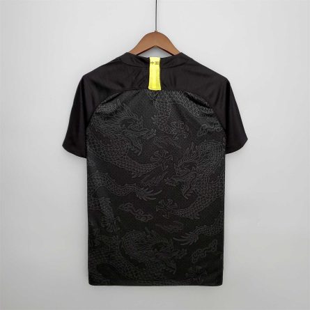 China Away 2018 - Image 5