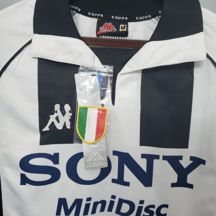 Juventus Home 1997 1998 - Image 5