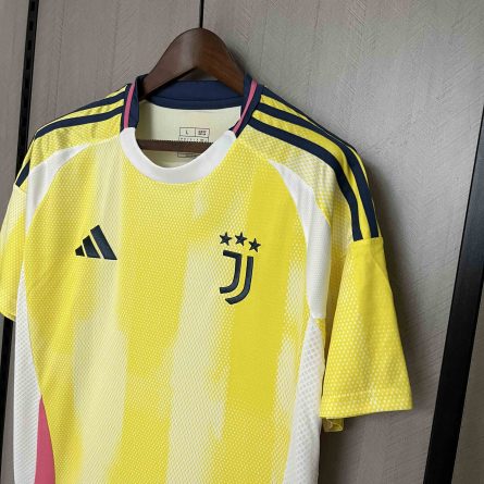 Juventus Away Jersey 2024/2025 - Image 4