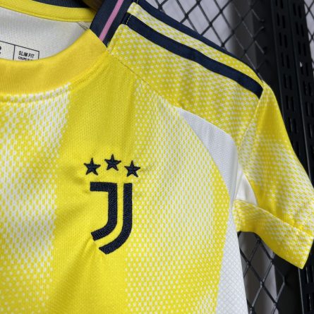 Kids Juventus Away Jersey 2024 2025 - Image 4