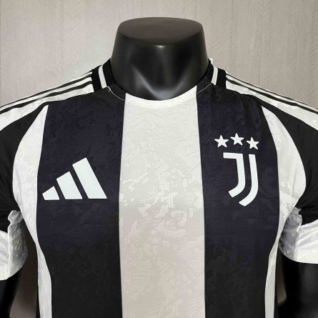 Player Version Juventus Home Jersey 2024/2025 - Image 6