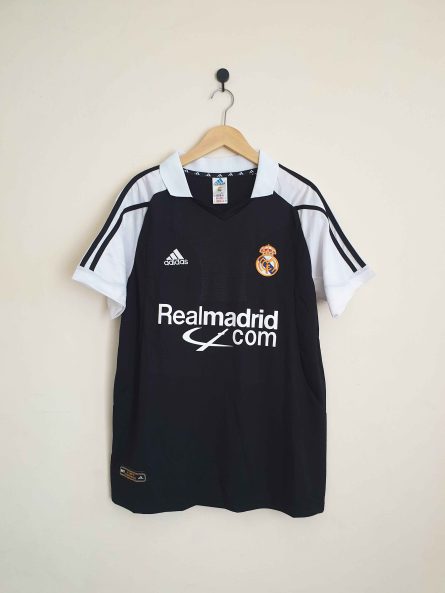Real Madrid Away 2001/2002 - Image 1