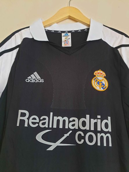 Real Madrid Away 2001/2002 - Image 3