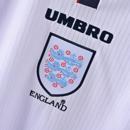 England Home 1998 - Image 4