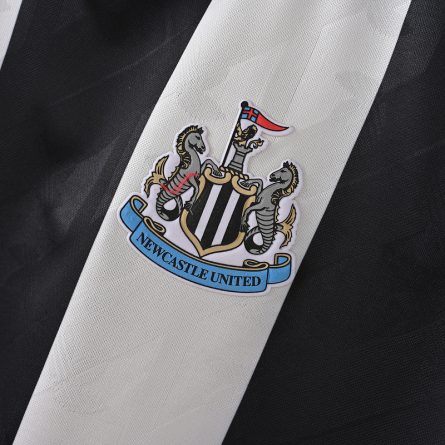 Newcastle United Icon Jersey 2025 - Image 3