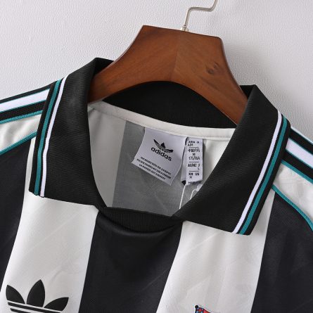 Newcastle United Icon Jersey 2025 - Image 5