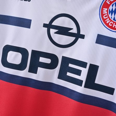 Bayern Munchen Away 1998 2001 - Image 5