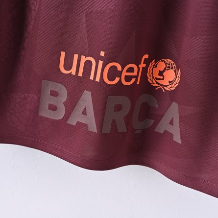 Barcelona 3rd Jersey 2017/2018 - Image 3
