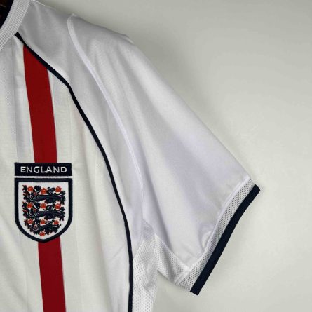England Home 2002 - Image 4