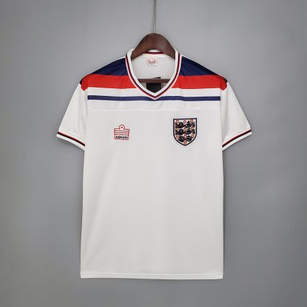 England Home 1980/1982