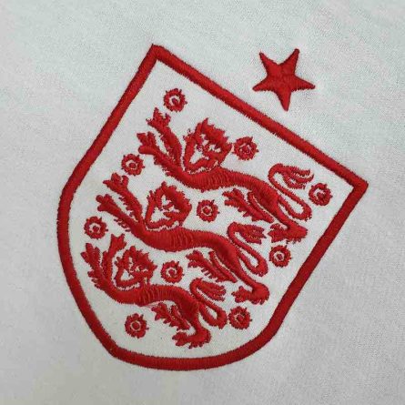 England Home 2012 - Image 4