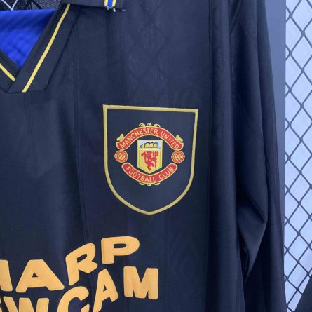 Long Sleeve Manchester United Away 1994/1995 - Image 4