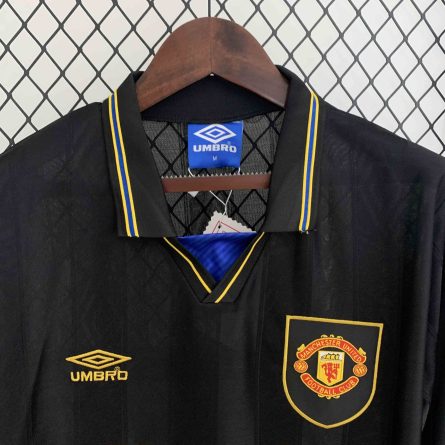 Long Sleeve Manchester United Away 1994/1995 - Image 6