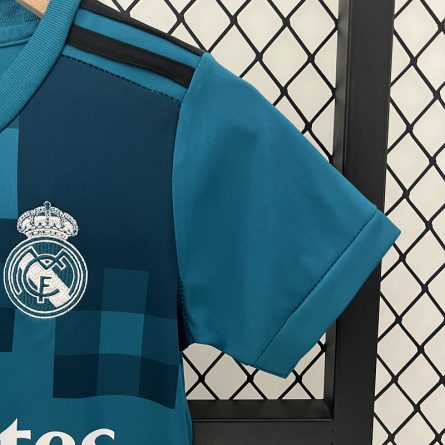 Kids Real Madrid Third 2017 2018 - Image 5