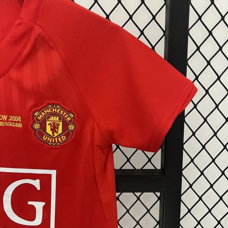 Kids Manchester United FINAL Shirt - Image 2