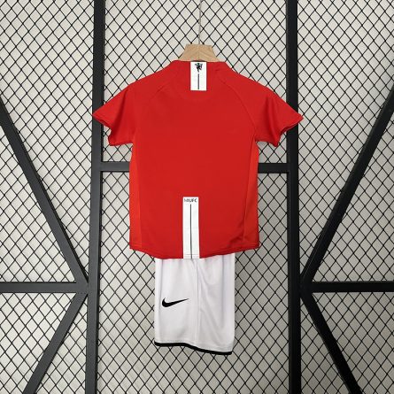 Kids Manchester United FINAL Shirt - Image 6