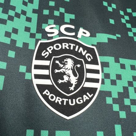 Sporting Lisbon Prematch Jersey 2024/2025 - Image 4