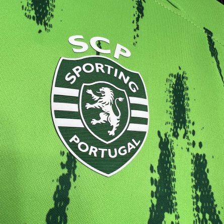 Sporting Lisbon Third Jersey 2024/2025 - Image 3