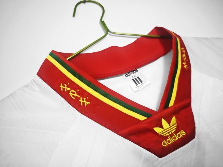 Portugal Away Jersey 1992 - Image 5