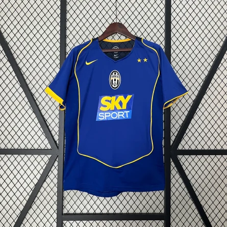 Juventus Away Jersey 2004/2005
