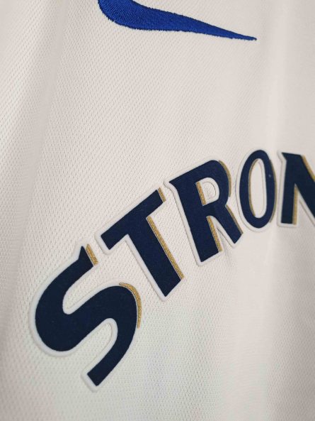 Leeds United Home 2000/2001 - Image 7