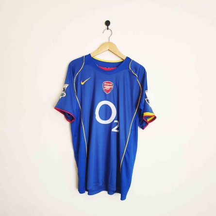 Arsenal Away 2004/2005 - Image 1