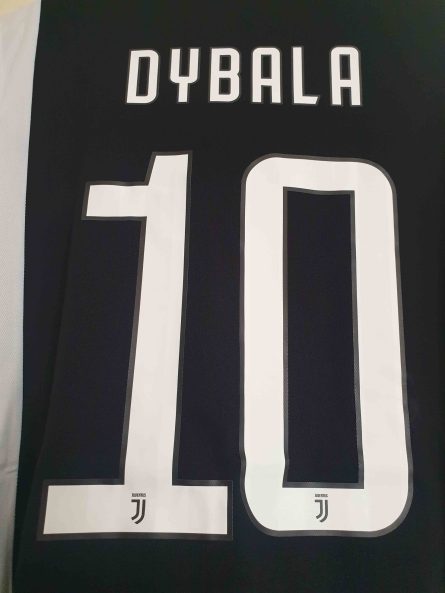 Juventus Home 2017/2018 - Image 3