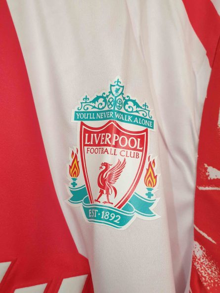 Liverpool Retro Commerative Edition - Image 2