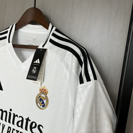 Real Madrid Home Jersey 2024/2025 - Image 4
