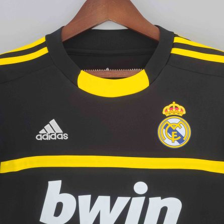 Goalkeeper Real Madrid Away Black 2011 2012 - Image 5