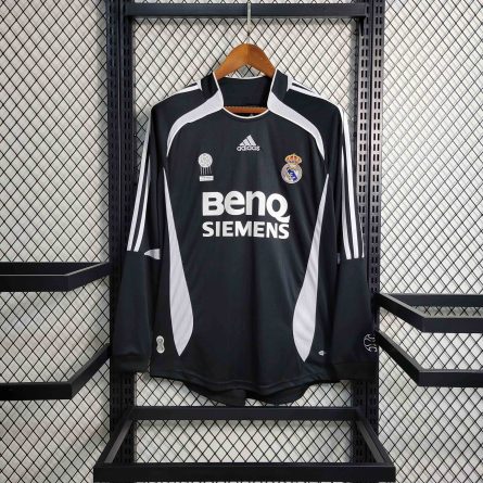 Long Sleeve Real Madrid Away 2006/2007 - Image 1
