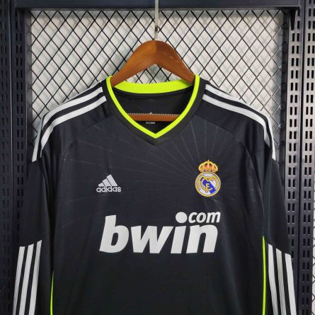 Long Sleeve Real Madrid Away 2010/2011 - Image 4