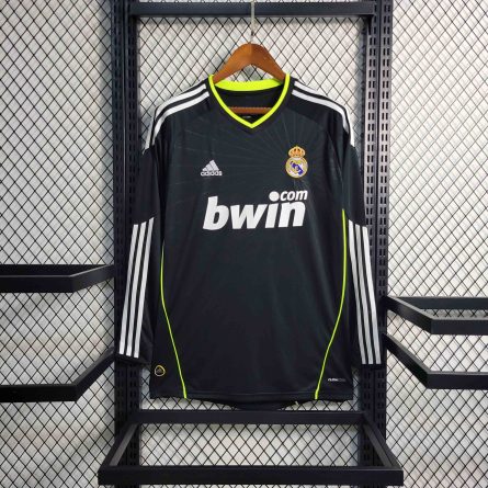 Long Sleeve Real Madrid Away 2010/2011 - Image 1