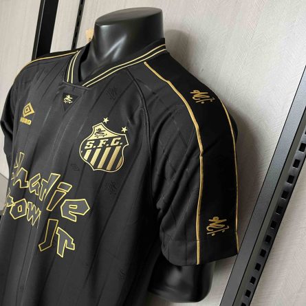 Player Version Santos X Charlie Brown Jersey 2024/2025 - Image 4