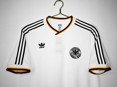 Germany Home Jersey 1986 - Image 3