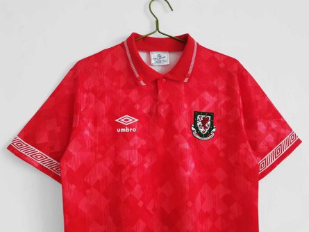 Wales Home 1990/1992 - Image 5