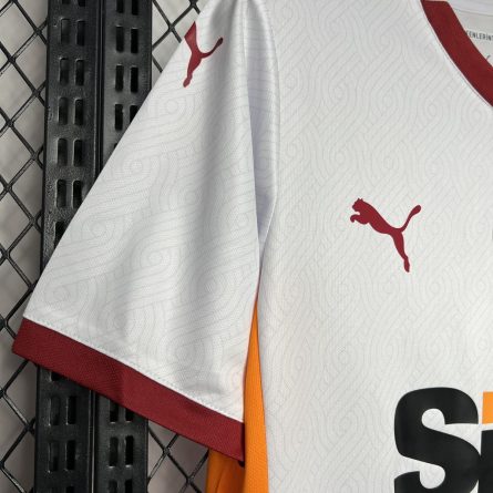Galatasaray Away Jersey 2024/2025 - Image 4
