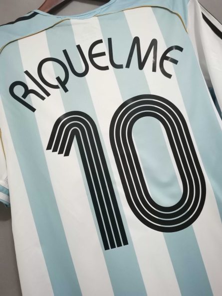 Argentina Home 2006 - Image 7